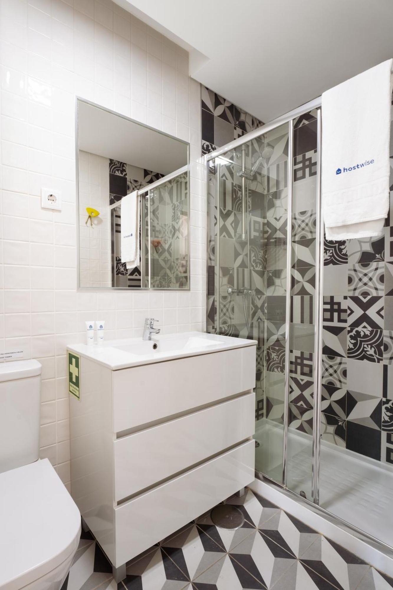 Apartament Host Wise - Flat W Free Private Parking - Bright & Cozy Porto Zewnętrze zdjęcie