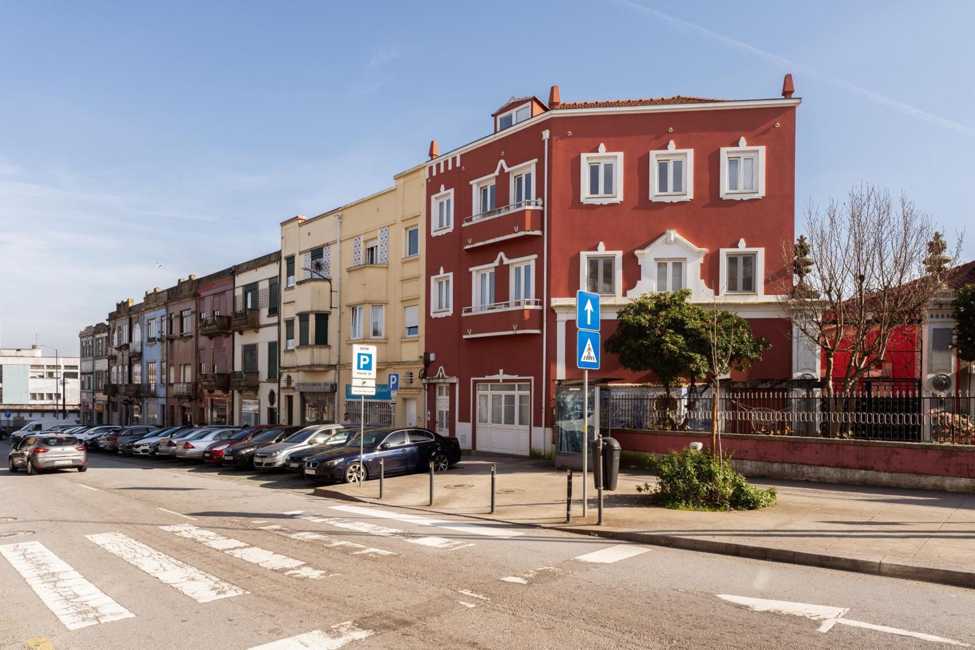 Apartament Host Wise - Flat W Free Private Parking - Bright & Cozy Porto Zewnętrze zdjęcie